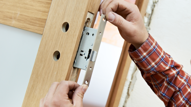 Quick Aid: Norwalk, CA‘s 24-hour Locksmith Service is Available!